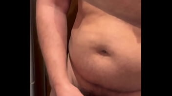 Tu penses que tu peux gérer le vrai plaisir salope joykarenoff laisse ton brésilien daddy te pousser au delà de te