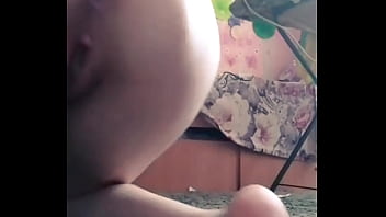 No puedo evitar pegarme