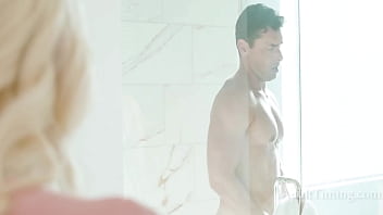 She's a pretty little voyeur