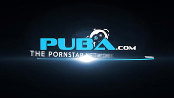 Blonde babe works her tight pussy