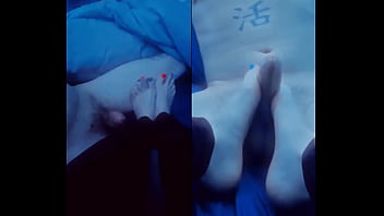 Handjob footjob split screen