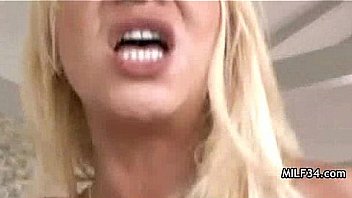 Stressed out milf with a sexy body gets a happy ending massage