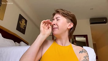 Jerk off to step mommy's itchy nose