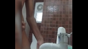 Teen indian boy rough handjob after bath