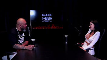 Apresentou um cliente a amiga leva a sério o que faz fez fotos só de calcinha e as censuras nas redes sociais leticia braga watch sheer red Apresentou um cliente a amiga leva a sério o que faz fez fotos só de calcinha e as censuras nas redes sociais leticia braga watch sheer red