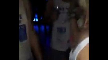 Bish sucks dicks in club to get free d u wot m8