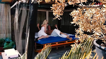 Hot solarium mia casanova e ryan x