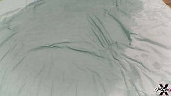 Nasty mugur fucks & swallows maxine x's warm pussy juice