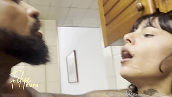 A diarista fez uma faxina no capricho parte 1