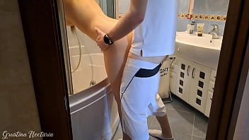 She was trying to clean the bath while i was fucking her