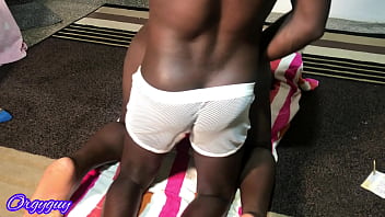 Round & curved booty bitch