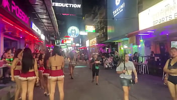 #soi6 #pattayanights #walkingstreet #thailandafterdark #gogobars #redlightdistrict #sextourism #thailandgirls #bargirls #