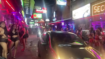 #soi6 #pattayanights #walkingstreet #thailandafterdark #gogobars #redlightdistrict #sextourism #thailandgirls #bargirls #