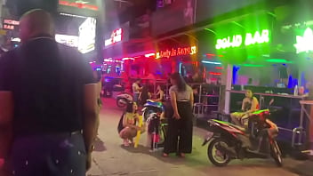 #soi6 #pattayanights #walkingstreet #thailandafterdark #gogobars #redlightdistrict #sextourism #thailandgirls #bargirls #