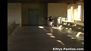 Come throw the pig skin around with me