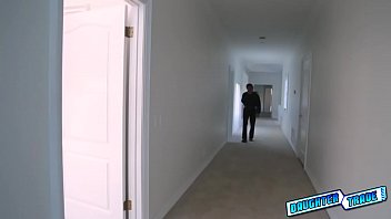 Captivating blonde rylee renee having a meaty penis to fuck