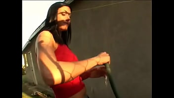 Slut blows bwc biker