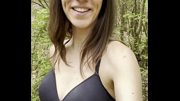 Je profite du soleil et de la chaleur pour faire une petit balade en forêt