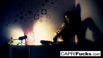 Sexy babes lick and fuck each other