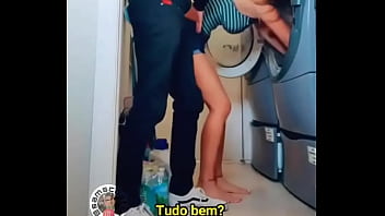 Ele nn perdoou sua irmã presa na máquina de lavar roupas