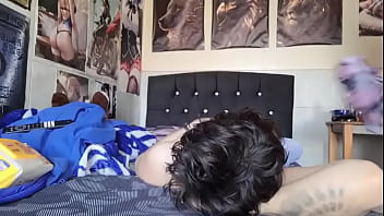 ¡le rebotó mi gran culo en la cara al nerd de mi novio