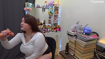 I'm sexually pleasuring a guy who's not in the frame