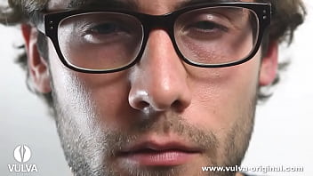 Sexy ass girl dancing