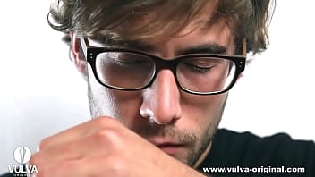 Sexy ass girl dancing