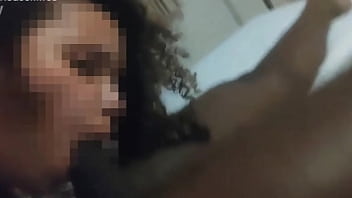 Minha esposa chupando o negão Minha esposa chupando o negão