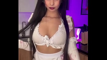 Sexy girl wants oral