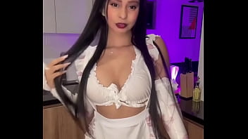 Sexy girl wants oral