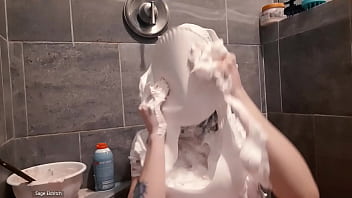 Sage eldritch pied wam cake batter & pies