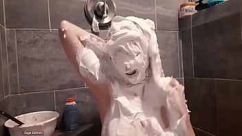 Sage eldritch pied wam cake batter & pies