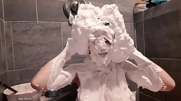 Sage eldritch pied wam cake batter & pies