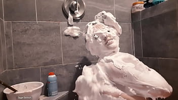 Sage eldritch pied wam cake batter & pies