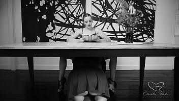 Charlie forde got her cunt eaten by amber moore as she reads