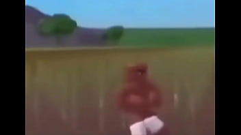 Negão safado na plantação com noventa