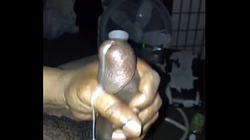 A solo quick cum for your pleasure