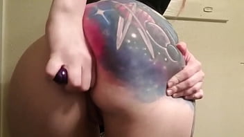 Maddy having fun with her bum