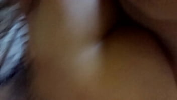 Comendo a carente gostosamente