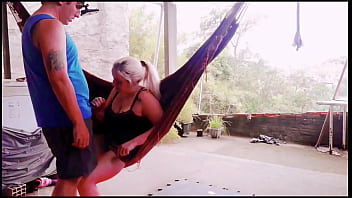 Cumming in the blonde's mouth