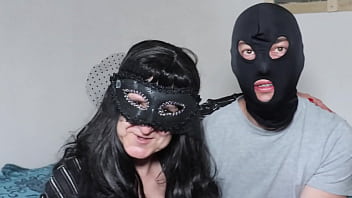 Moglie matura molto viziosa si fa scopare e guardare da suo marito