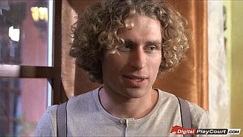 Milf veronica avluv likes whipped cream on a hard cock