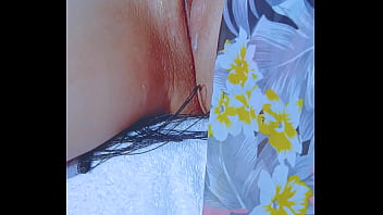 Sun kissed latina’s intimate glass toy session