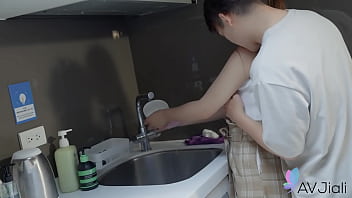 Chinese housewife sakura is sucking a hard cock before having sex