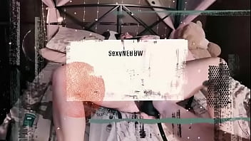 Stretching dick for stretched out pussy