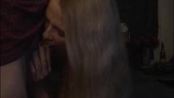 Sucking dick is what this horny mature slut does for fun