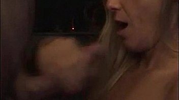 Sucking dick is what this horny mature slut does for fun