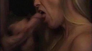 Sucking dick is what this horny mature slut does for fun