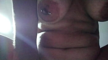 Slut young wife cheating on her husband sucking my cock let me film her and fuck her til creampie